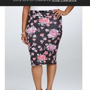Torrid fold-over midi skirt (size 1)